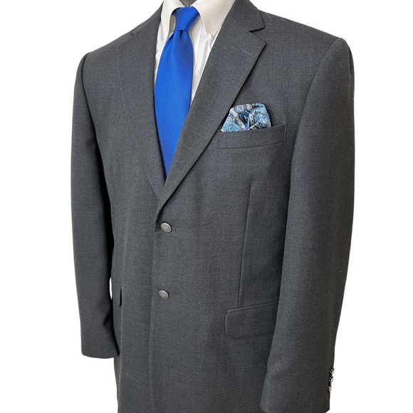 STAFFORD MENS SPORTS BLAZER. SIZE 44L TWO BUTTON FRONT. POLY & WOOL BLEN… - Picture 9 of 9